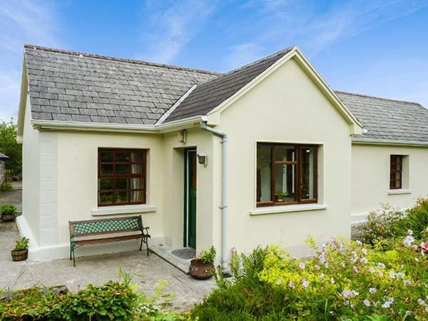 Hawthorn Farm Cottage Curry Exterior photo